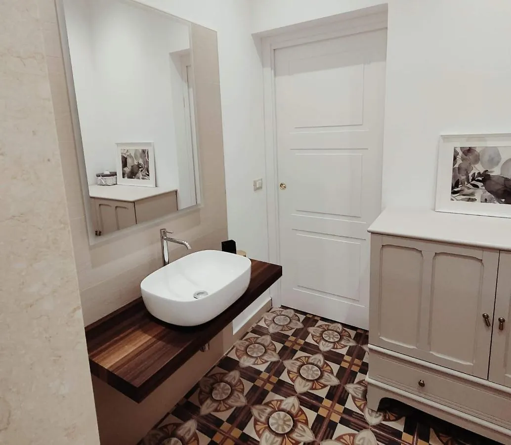 Piazza Vittoria Apartment Carini
