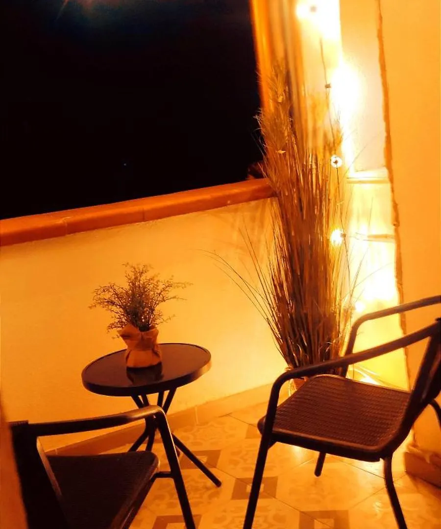 Piazza Vittoria Apartment Carini Italia